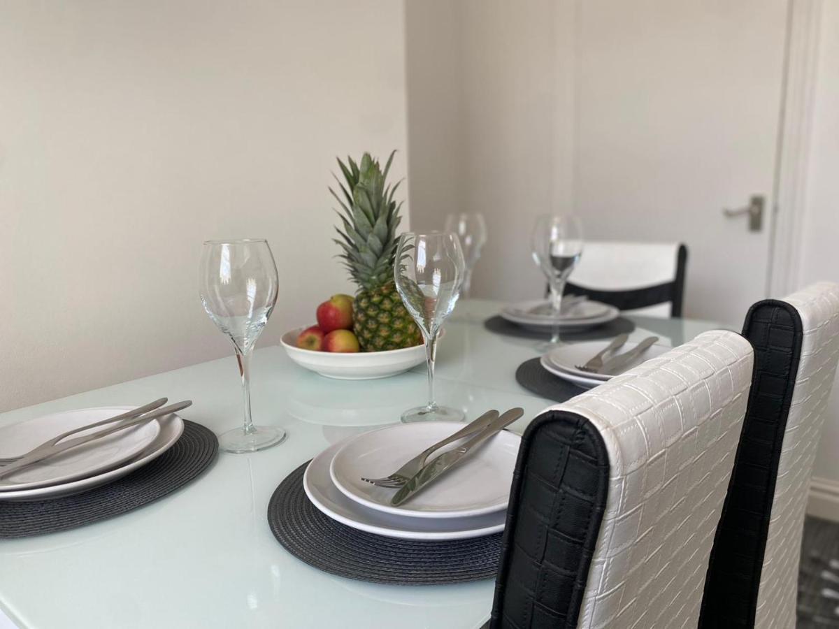 Cosy Cheerful 2 Bedrooms Near Piccadilly, Etihad Stadium Sleeps Up To 5 Manchester Exteriér fotografie